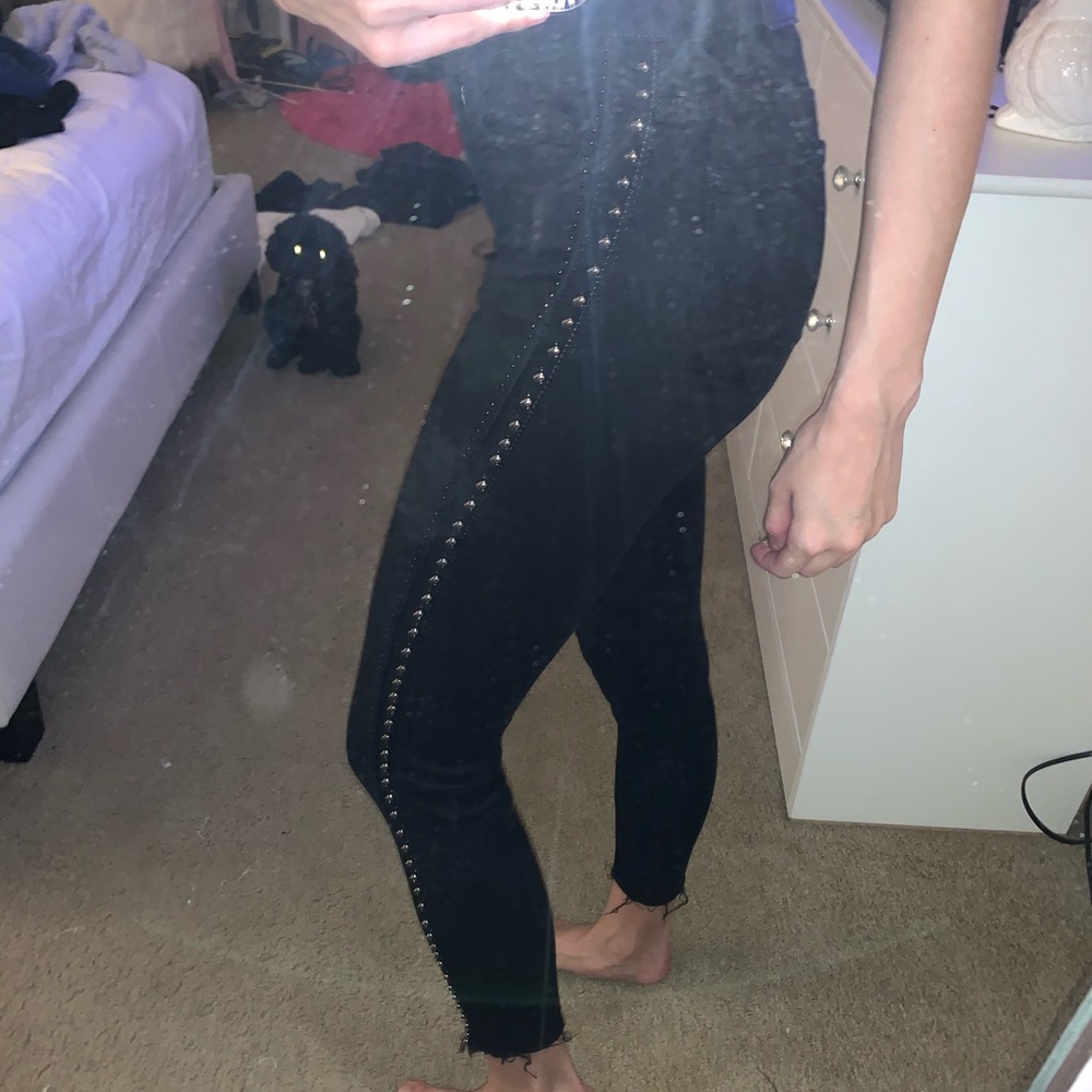 Black skinny jeans